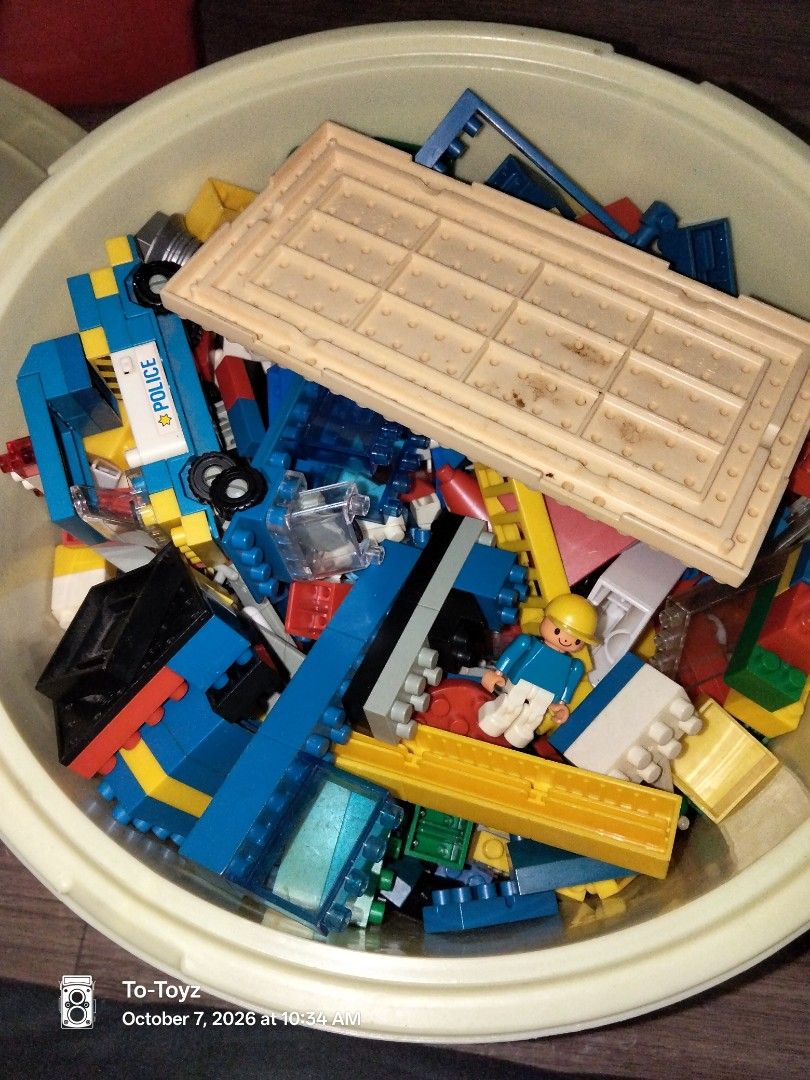 Assorted Bundle of Authentic LEGO + Kawada Nanoblocks Japan (Category: Lego & Building Sets) located in Manila. Submitted by totoyz_mkyby (Listing ID 1465209290, Image 2). Description: 🔥 ALL-IN BULK SET — Great for Builders & Collectors! 🔥 ✨ What You Get: ✅ Authentic Kawada Nanoblocks — Japan's original micro-sized building blocks (4×4×5mm pieces!) ✅ Genuine LEGO Bricks & Pieces — standard size, high quality ✅ Mixed bulk lot — plenty of pieces 