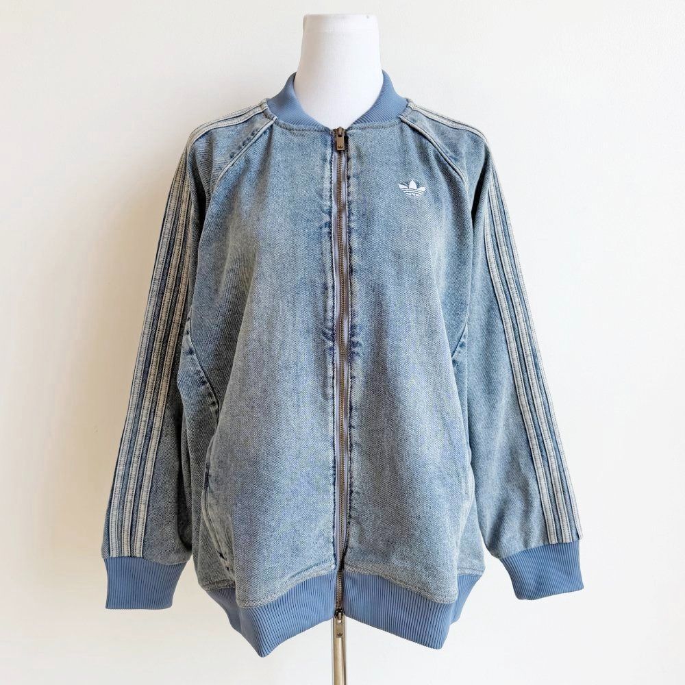 Authentic ADIDAS Oversized Denim Jacket Fits Small Medium (Category: Coats, Jackets and Outerwear) located in Davao. Submitted by carinescloset (Listing ID 1463630444, Image 3). Description: ADIDAS Oversized Denim Jacket • Small on tag, oversized fit for Small, regular fit for Medium • Model reference: 25 waist, 5'0" • Mannequin reference: 27 waist, 36 bust • 100% cotton • Brand new with tag • Guaranteed authentic.