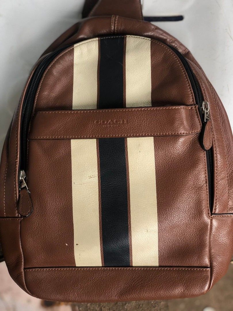 Authentic Coach Bag (Category: Sling Bags) located in Manila. Submitted by leoshopthrifted (Listing ID 1466355695, Image 1). Description: Authentic Coach Bag Good condition.