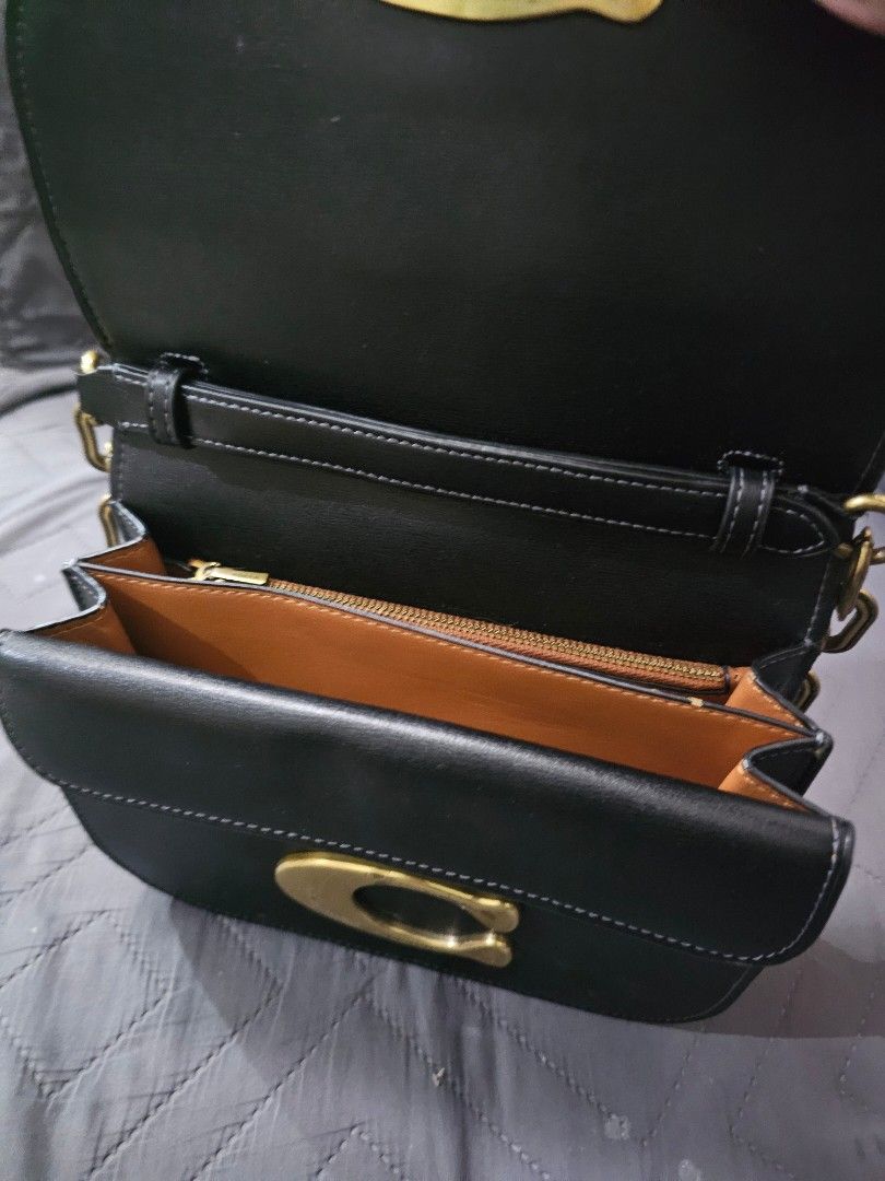 Authentic Coach Idol Black Bag (Category: Shoulder Bags) located in Manila. Submitted by shopaholicmimi (Listing ID 1466534309, Image 3). Description: no more long strap 📍preloved and in good condition (please see photos) not ergo, legacy, vintage, soho, saddle, demi, zoe, carly, eastwest, patchwork, rare, canvas, signature, laurel, hobo, kili.