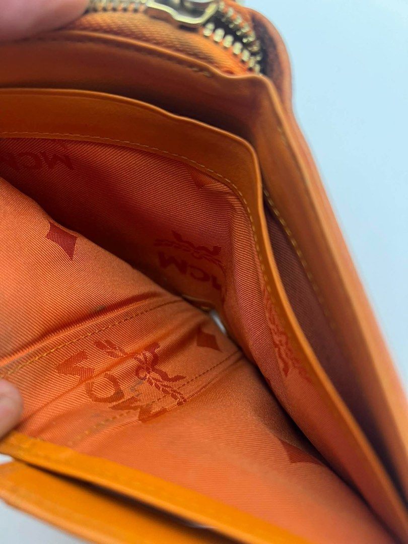 Authentic MCM Wallet (Category: Wallets & Card holders) located in Cagayan de Oro. Submitted by borse_de_amore (Listing ID 1466424348, Image 3). Description: Authentic MCM Wallet Rank AB signs of use. Rubs and some scratches. Overall goods pa 🏷️1,280.