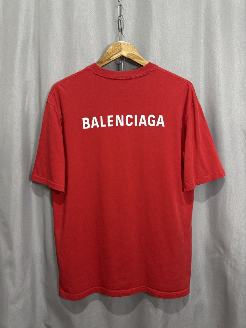 Balenciaga Script Logo Tee (Category: Tshirts & Polo Shirts ) located in Meycauayan. Submitted by itstimothrifts (Listing ID 1466386902, Image 2). Description: Balenciaga Script Logo Tee Excellent Condition No flaws S on tag fits L W 21.5 L 29 .