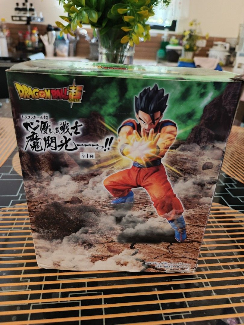 Banpresto Dragon Ball Super Figure (Category: Figurines & Statues) located in Dagupan City. Submitted by dulce_romina363 (Listing ID 1466404316, Image 2). Description: - 100% Authentic Bandai Spirits Dragon Ball Super figure - Manufactured in 2020 and completely brand new - Unopened box with standard official Banpresto packaging flaps - Includes official QR code info labels - Must-have addition for any Dragon Ball collection.
