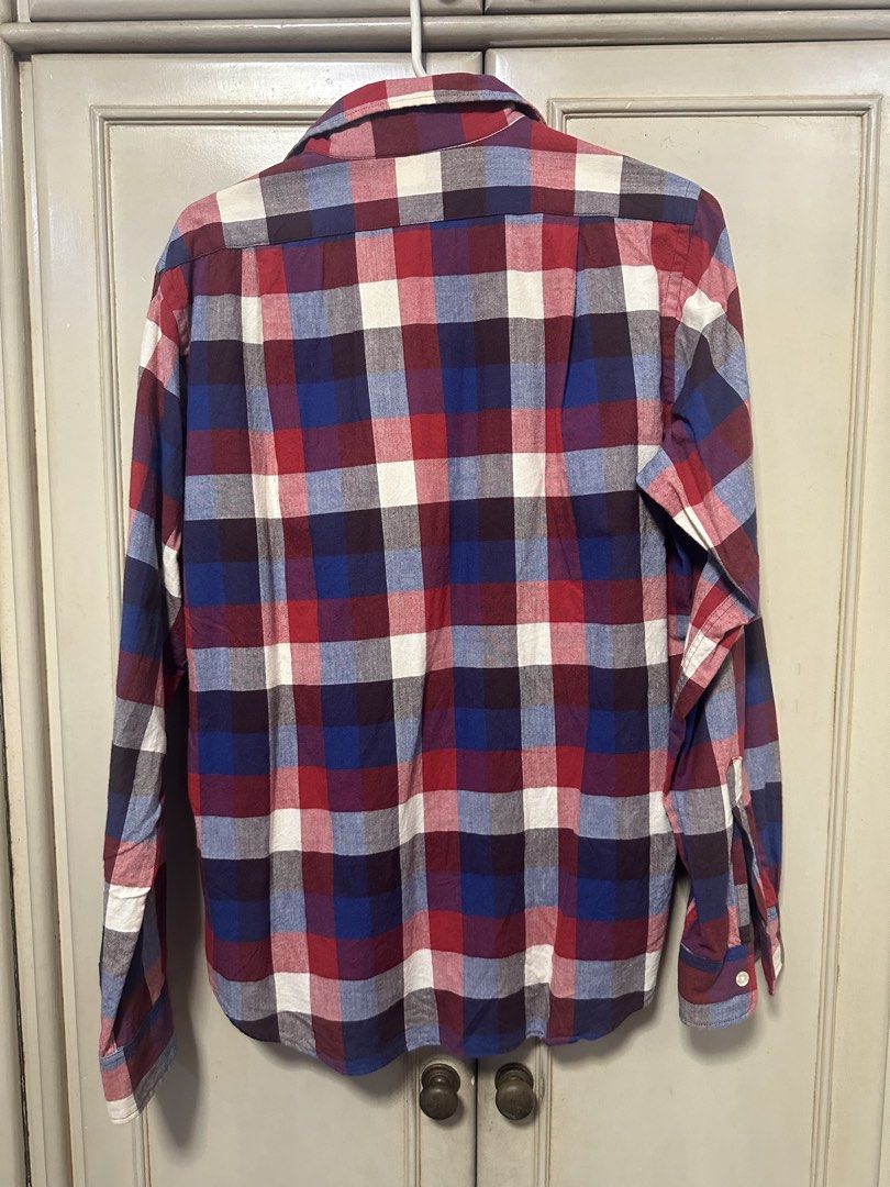 Bape Long sleeves multicolor (Category: Tshirts & Polo Shirts ) located in Antipolo. Submitted by capizexport (Listing ID 1466392131, Image 2). Description: Bape long sleeves Multicolor Size medium Price 2 k Rarely used .