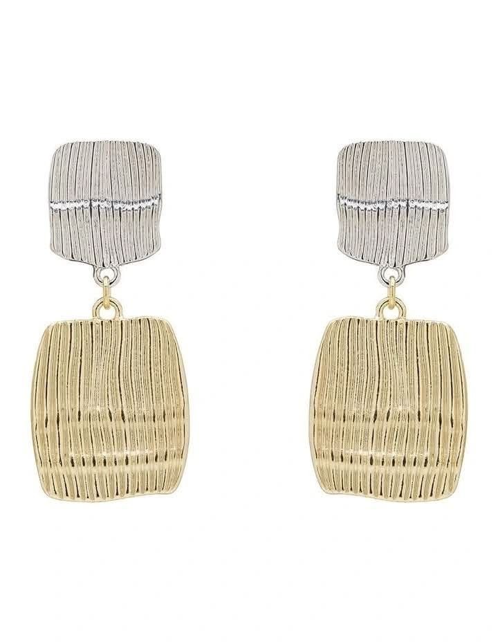 Barcs Grainline Panel Clip Earrings in Multi (Category: Earrings) located in Manila. Submitted by ormelynmal86309 (Listing ID 1466443989, Image 3). Description: Barcs Grainline Panel Clip Earrings in Multi ~~~Php 300.