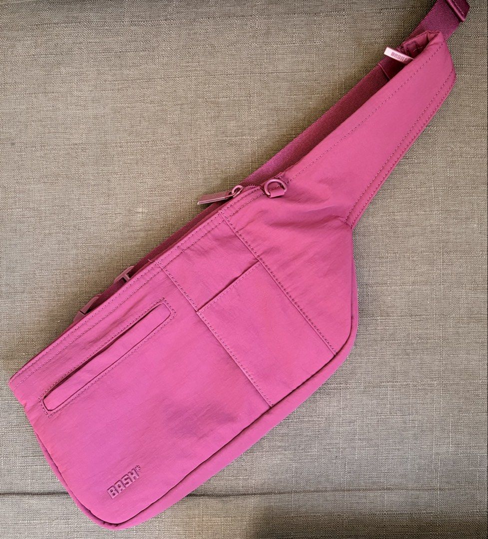 BASH Expedition Trail Bag in Jet Set (Category: Cross-body Bags) located in Paranaque City. Submitted by aliceintreasureland (Listing ID 1466400644, Image 1). Description: - Brand: Bash (Original) - Color: Jet Set (Burgundy) - Pockets: Multiple outer pockets, inner mesh pocket, and zip compartment - Ideal for: Everyday hands-free convenience - Used twice only - Comes with a dust bag RFS: Need a bigger bag as a mom of a toddler.