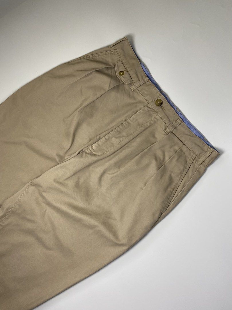 Beams Pleated Trouser Japan (Category: Trousers) located in Bago City. Submitted by johnpaul_gidlayan (Listing ID 1466413072, Image 2). Description: Beams Pleated Trouser Item Details Size: 32 (Medium) Lenght: 36 Leg Opening: 7.5 Rise: 12.5 Condition: Verygood condition (needwash) Color Rate: 9/10 Flaws: None (Item color vary due to lighting) — Price: 850+sf.