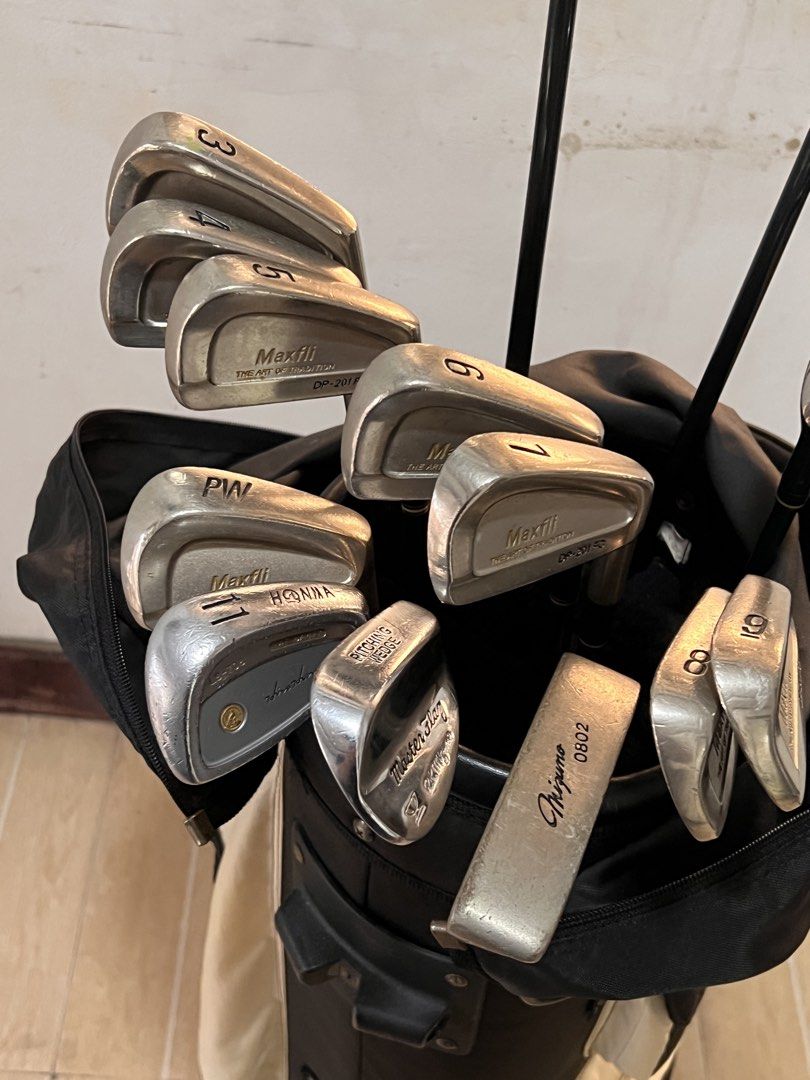 Beginner Golf Set w/ Titleist Bag (Category: Golf) located in Tanza. Submitted by shunsuiiii (Listing ID 1466448721, Image 3). Description: - TourStage V500 Driver - S-Yard T301 FD Wood 14° - Big Apple Golf 8 Hybrid - Maxfli DP-201 FC Irons (3-PW) - Honma LB-708 11 iron - RK Mizuno Master Flag Pitching Wedge - Mizuno 0802 Putter - MOP: Maribank/Gotyme .