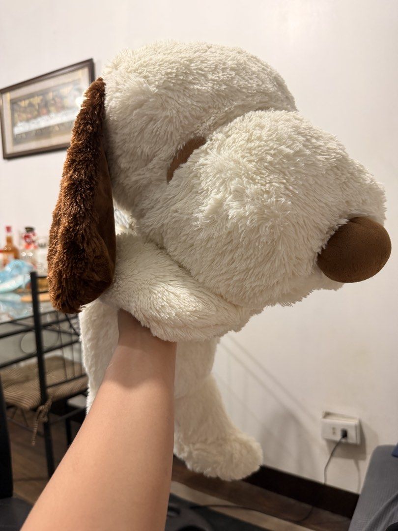 Big Brown Snoopy Plush Toy (Category: Plushies & Soft Toys) located in Quezon City. Submitted by cookiecreammm (Listing ID 1466550578, Image 3). Description: LP 480 only.