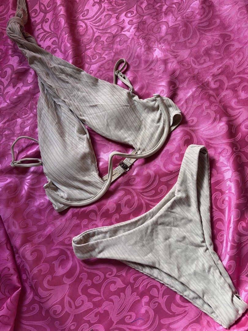 BIKINI (Category: Bikinis & Swimsuits) located in Manila. Submitted by roshanajean (Listing ID 1466370421, Image 3). Description: WOMEN’S SWIMWEAR 🍒all brand new 🍒 PM for more details .
