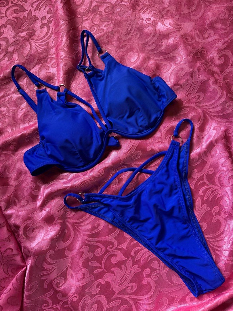 Bikini Set (Category: Bikinis & Swimsuits) located in Manila. Submitted by roshanajean (Listing ID 1466372097, Image 1). Description: WOMEN’S SWIMWEAR 🍒all brand new 🍒 PM for more deets.