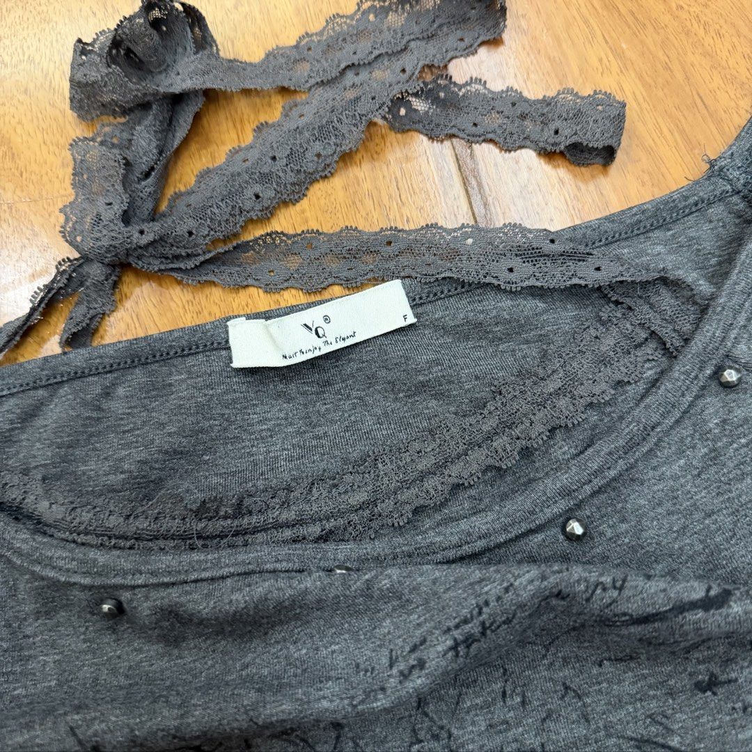 BKK Brand Top (Category: Shirts) located in Muntinlupa City. Submitted by myrandomthingz (Listing ID 1466495848, Image 2). Description: .