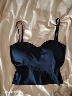 (Category: ) located in . Submitted by Jackikay.PreLoved (Listing ID 1466425638, Image 1). Description: .