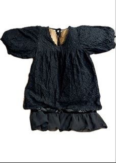 (Category: ) located in . Submitted by antico-1 (Listing ID 1466516733, Image 1). Description: .