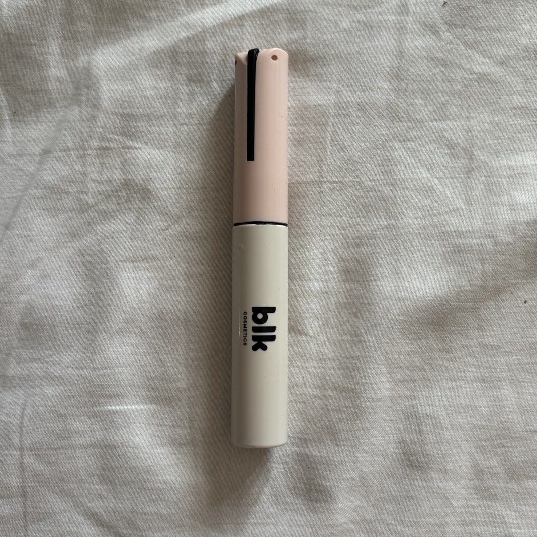 Blk Black Mascara (Category: Makeup) located in Binan City. Submitted by myprelovedhaul (Listing ID 1466409804, Image 1). Description: - last price posted! - please message only if sure buyer! - limited replies only. - Available unless mark as sold. - Ship via j&t or lalamove for same day. -Mode of payment: Gcash 📍Biñan Laguna .