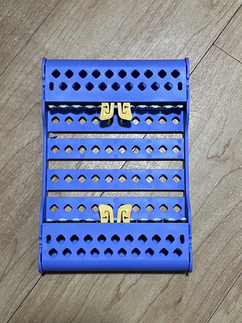 BLUE CASSETTE RACK TRAY (Category: Medical Supplies & Tools) located in Manila. Submitted by herxi (Listing ID 1466460025, Image 1). Description: NO ISSUES RFS : WRONG COLOR .