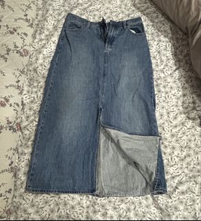 (Category: ) located in . Submitted by l1naaa (Listing ID 1466444685, Image 1). Description: .