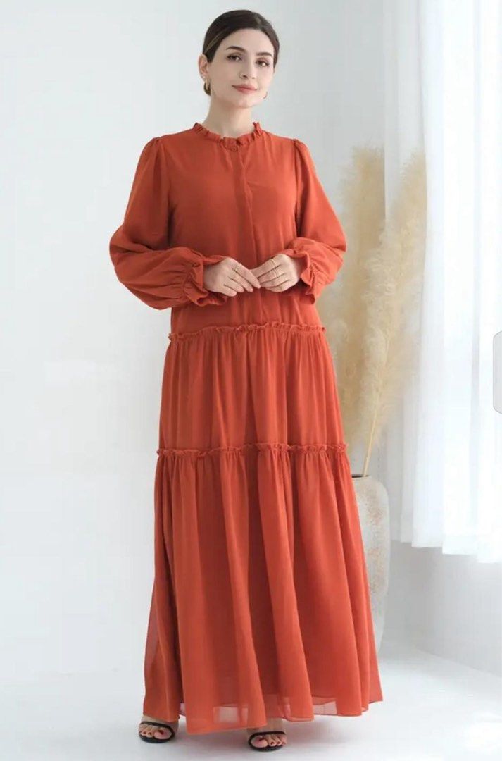 BNWT RUSTY FLOWY ROSETTE DETAILED MAXI DRESS (Category: Dresses) located in Quezon City. Submitted by fashionblvdph02 (Listing ID 1460596844, Image 3). Description: fits to small waist 27”; length 50” zip back w inner linings SUPER PRETTY .