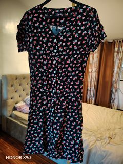 (Category: ) located in . Submitted by Jackikay.PreLoved (Listing ID 1466380461, Image 1). Description: .