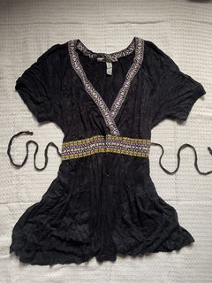 (Category: ) located in . Submitted by fae.trove (Listing ID 1466393134, Image 1). Description: .