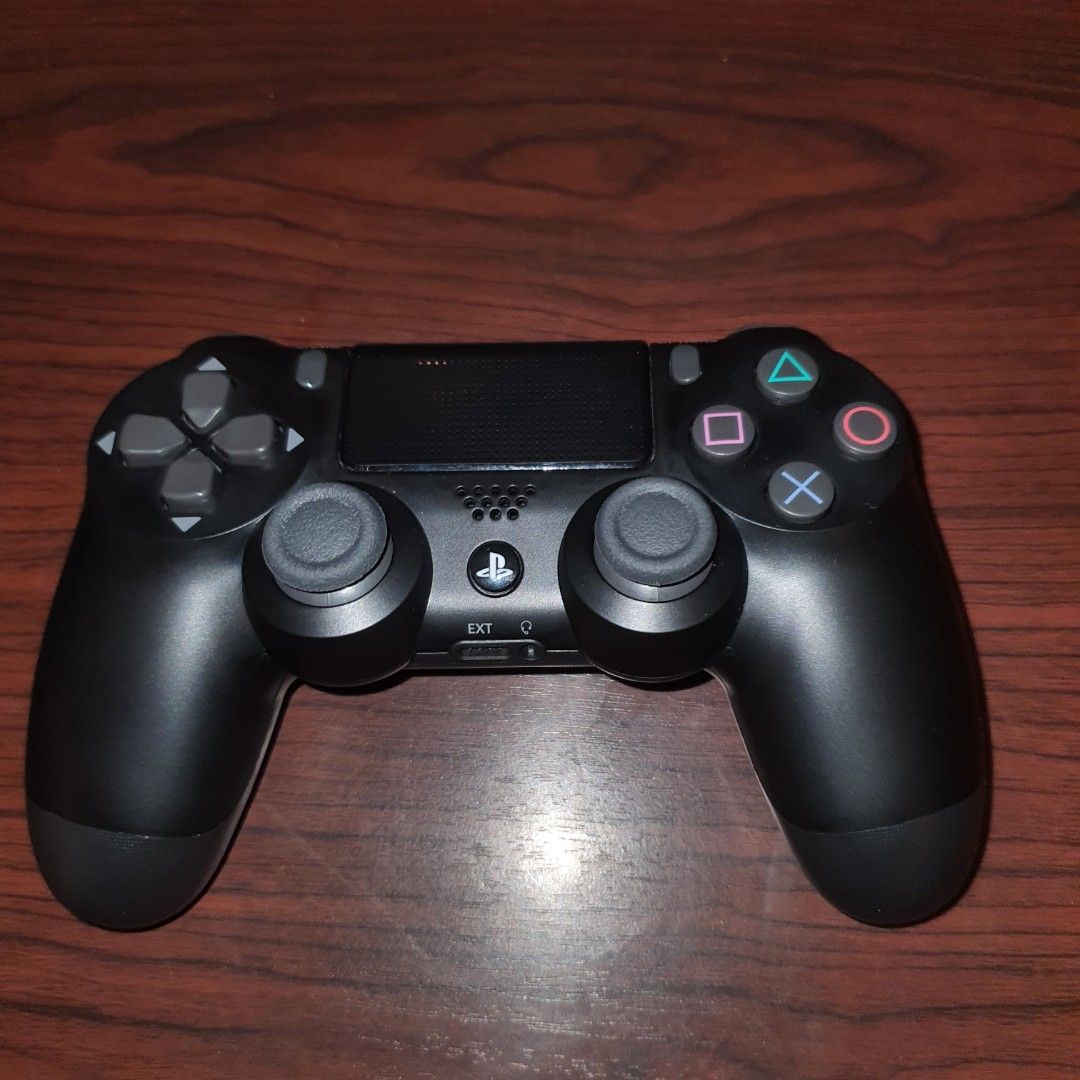 Brand new sony dualshock 4 ps4 controller (Category: Cleaning Tools & Supplies) located in Manila. Submitted by mr.fast (Listing ID 1466338121, Image 1). Description: .