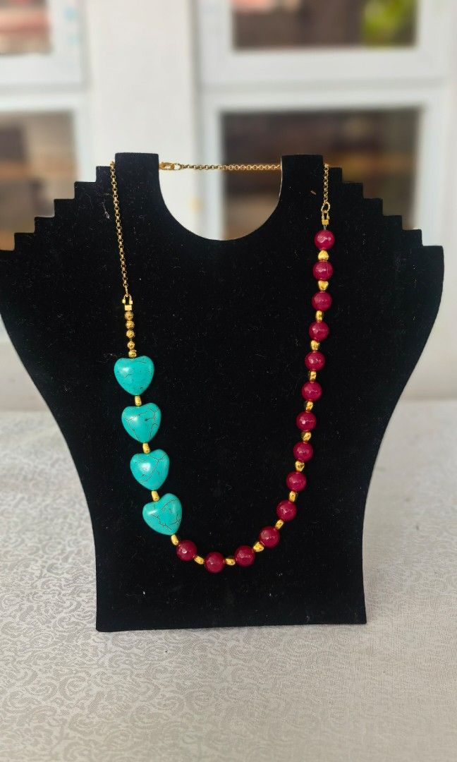 BRAND NEW TURQUOISE AND RUBY RED CHALCEDONY NECKLACE (Category: Necklaces) located in Tuguegarao City. Submitted by zenphoenix-7ad615 (Listing ID 1466367278, Image 2). Description: Turquoise heart and ruby red chalcedony.