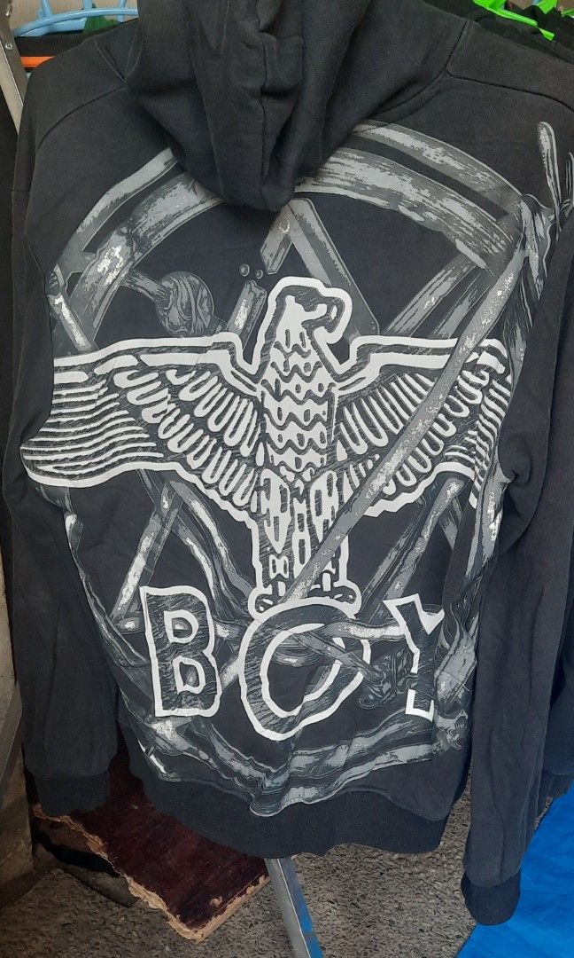 Branded full over and hoodie 2nd hand. (Category: Coats, Jackets and Outerwear) located in Manila. Submitted by karyll.vic2009. (Listing ID 1466354518, Image 1). Description: ukay hoodie and full over for men..