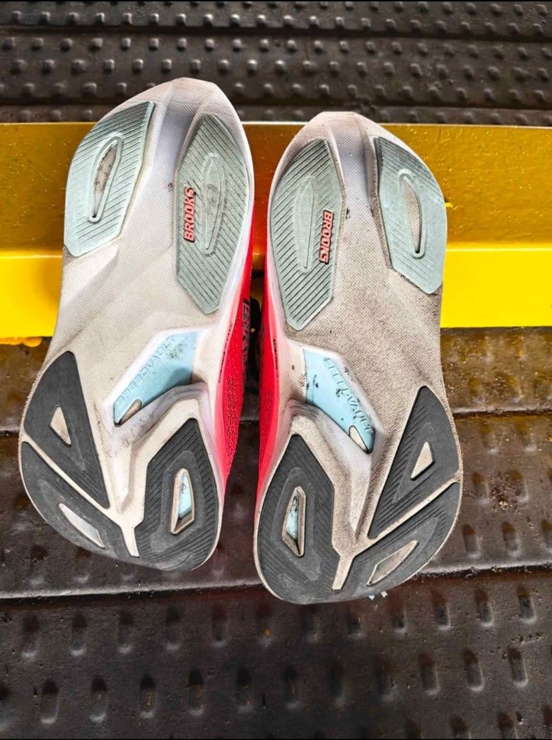 Brooks Hyperion Max Running Shoes Pink Size 10.5 (Category: Sneakers) located in Muntinlupa City. Submitted by hibachionfire (Listing ID 1466431978, Image 3). Description: - Brand: Brooks Hyperion Max - Color: Bright Pink - Size: Men US 10.5 / EUR 44.5 / UK 9.5 - Tech: Thick DNA Gold foam midsole and SpeedVault plates - Condition: Soles show light dirt from brief testing, treads still crisp and deep; uppers are clean with zero fraying - Inclusion