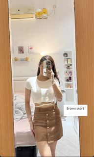 (Kategori: ) berada di . Dikirim oleh preloved_girlscloset (ID iklan 1466424336, Gambar 1). Deskripsi: .
