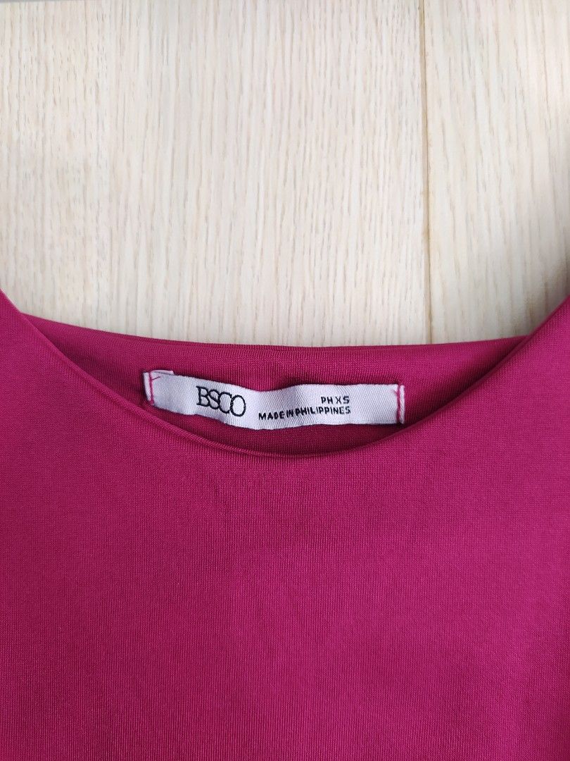 BSCO Tank Top (Category: Sleeveless) located in Bacoor. Submitted by lieze (Listing ID 1466436194, Image 2). Description: xs size magenta color 300+ orig price i think comfy fabric my fav.