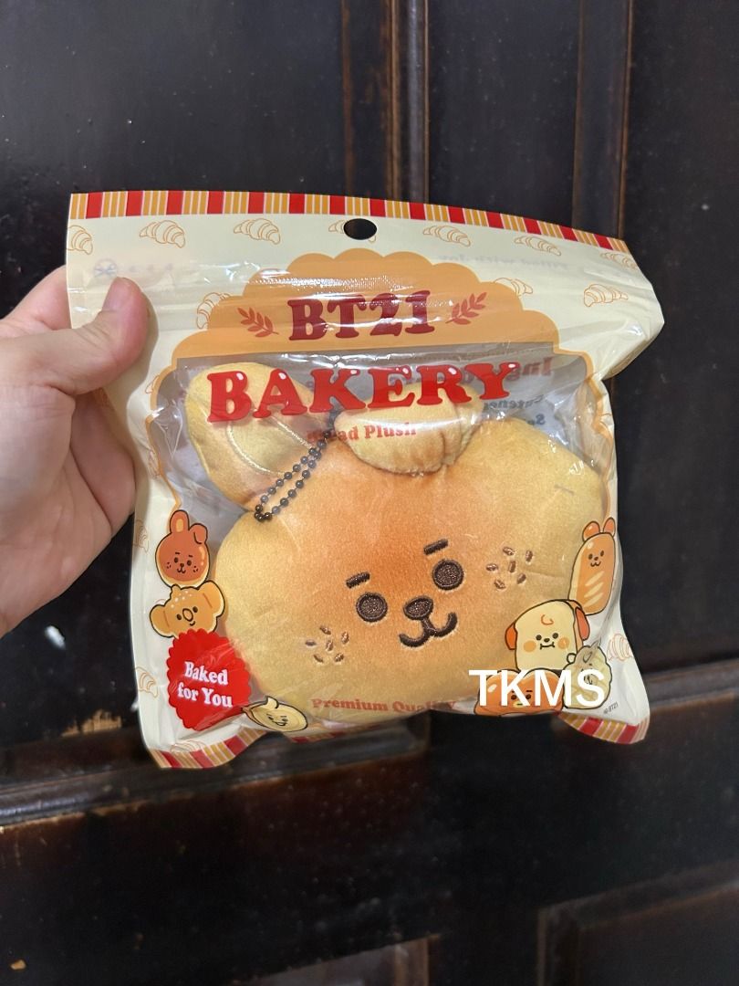 BT21 bakery bread keyring tata cooky mang (Category: K-Wave Merchandise) located in Cabuyao City. Submitted by taekookmerchshop (Listing ID 1466462364, Image 2). Description: .
