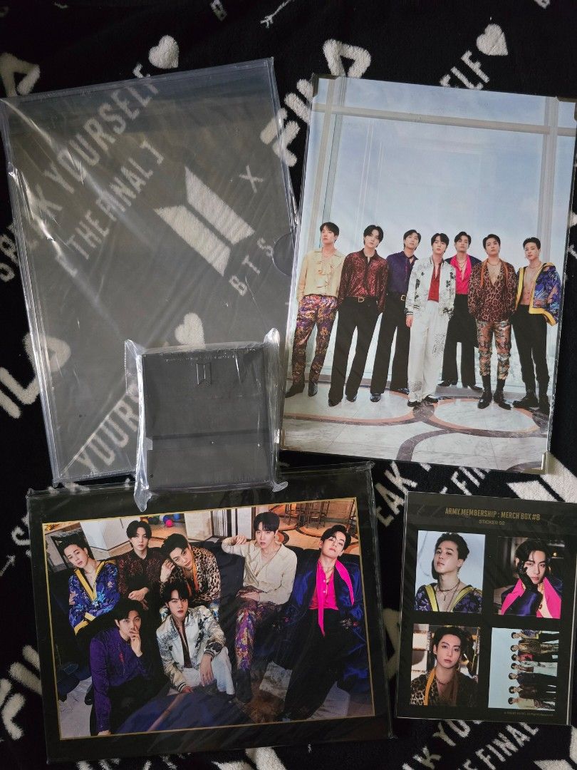 BTS MERCH BOX 8 FULL SET (Category: K-Wave Merchandise) located in Davao. Submitted by aikaerika (Listing ID 1466525059, Image 2). Description: bts merch box 8 full set unsealed box only but unused good as new what you see is what you get.