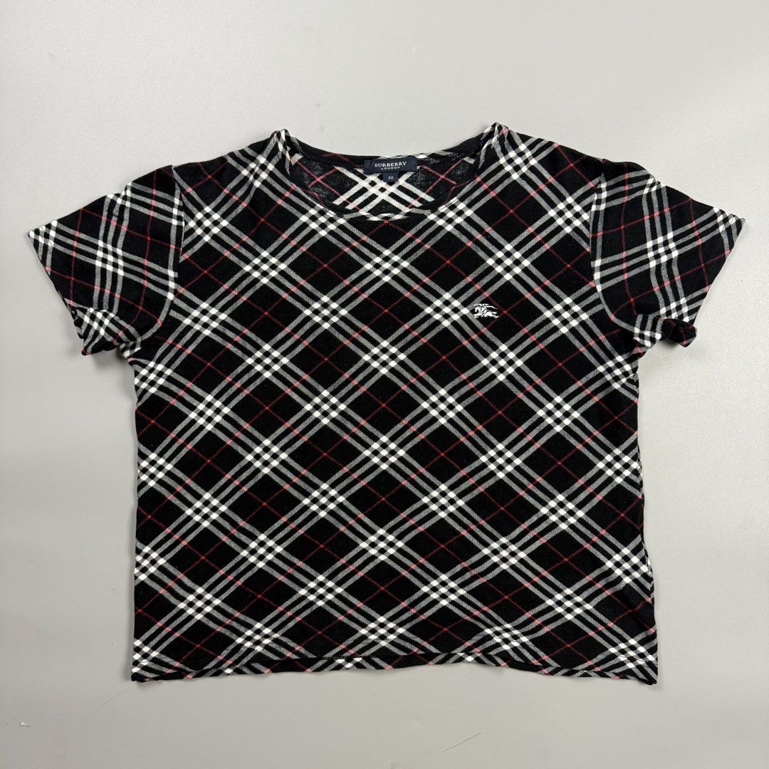 Burberry london blouse (Category: Shirts) located in Cavite. Submitted by epiboie (Listing ID 1466530446, Image 1). Description: Burberry blouse Size 38 18.5x19 Color rate: 9.5/10 Excellent condition No issue 880 .