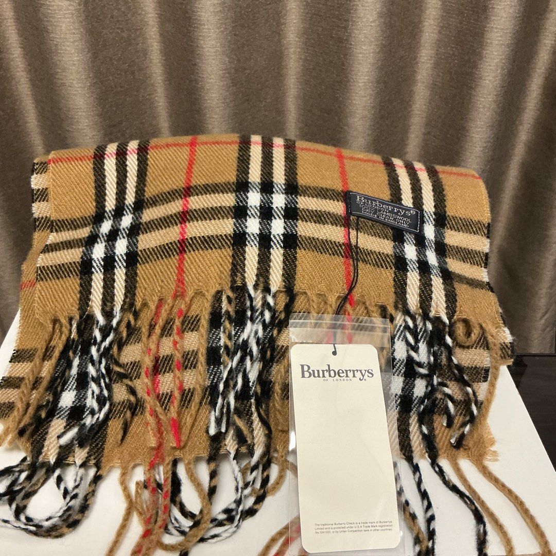 Burberry scarf (Category: Scarves) located in Quezon City. Submitted by hintstreet (Listing ID 1466512098, Image 2). Description: .