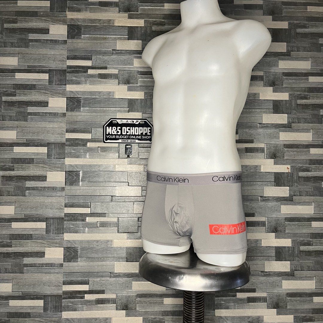Calvin Klein Grey Boxer Briefs with Red Logo (Category: Underwear) located in Tukuran. Submitted by ms-oshoppe (Listing ID 1466506972, Image 1). Description: 𝗕𝗥𝗔𝗡𝗗: CALVIN KLEIN 📍𝗦𝗜𝗭𝗘: 28-32 📍𝗖𝗥: 9.8/10 📍𝗜𝗦𝗦𝗨𝗘: None (𝐌) 𝐌𝐈𝐍𝐄 - 300 (𝐒) 𝐒𝐓𝐄𝐀𝐋 - 350 (𝐆) 𝐆𝐑𝐀𝐁 -400 — 𝐌𝐈𝐍𝐈𝐌𝐔𝐌 𝐈𝐍𝐂𝐑𝐄𝐌𝐄𝐍𝐓: ₱50 𝙀𝙓𝘼𝙈𝙋𝙇𝙀: 𝑮550 𝑶𝑹 🆙 📥 Message us for direct claim price 📍details are posted in the comment section ( 