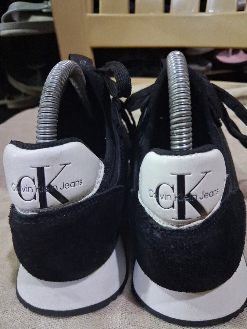 CALVIN KLIEN (Category: Sneakers) located in Koronadal. Submitted by glai1992 (Listing ID 1466417033, Image 2). Description: ck shoes size 37 ang ganda nito0.