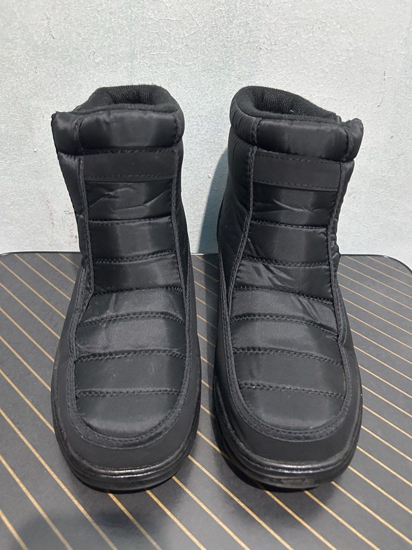 Cambridge Winter Warm Boots (Category: Boots) located in Quezon City. Submitted by jjsurplus_23 (Listing ID 1466505506, Image 3). Description: 26cm insole.