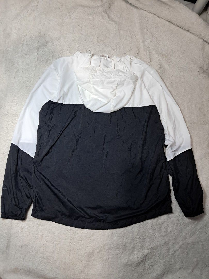 Camel men's packable uv protect windbreaker jacket (Category: Coats, Jackets and Outerwear) located in Baguio. Submitted by mishmashfritz (Listing ID 1466476687, Image 2). Description: thrifted, like new, no flaws, large packable, uv protect, lightweight.