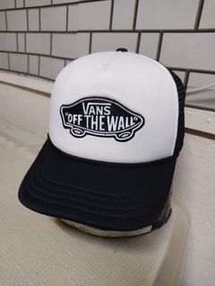 (Category: ) located in . Submitted by ek_thriftstore90 (Listing ID 1466513865, Image 1). Description: .