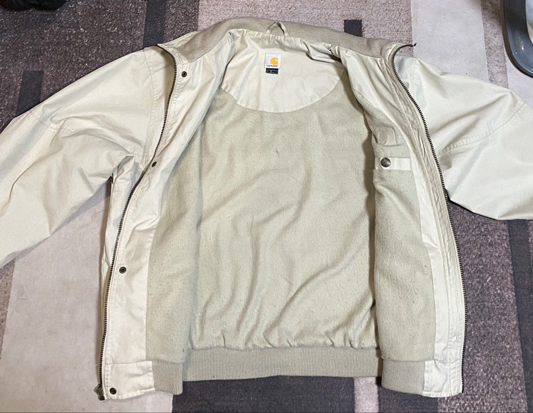 Carhart bomer Jacket (Category: Announcements) located in San Mateo. Submitted by thriftnija (Listing ID 1466387518, Image 2). Description: Good na good boss no issue just me..