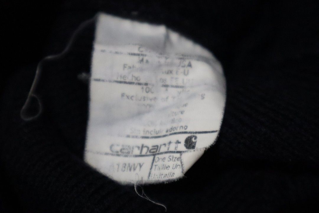 Carhartt A18 Navy Watch Cap Beanie (Category: Caps & Hats) located in Manila. Submitted by lostandbos (Listing ID 1466463762, Image 2). Description: - Authentic Carhartt A18 watch cap in navy blue - 100% durable acrylic rib-knit yarn for extra warmth - Stretches comfortably to fit most head sizes - Features the iconic Carhartt logo patch on the front cuff - Made in USA and ready to wear for the winter season.