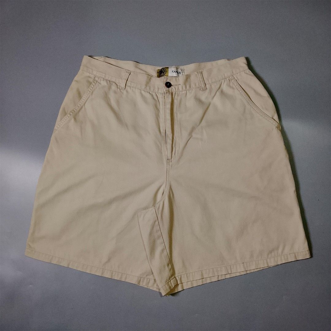Carpenter Jorts (Category: Shorts) located in Taguig. Submitted by 8kthrifter (Listing ID 1466497805, Image 2). Description: ▪️Waist: 32 ▪️Length: 19 ▪️Thigh: 14.5 ▪️Leg Opening: 13.5 ▪️Color rate: 10/10 ▪️No issue ▪️Excellent Condition.