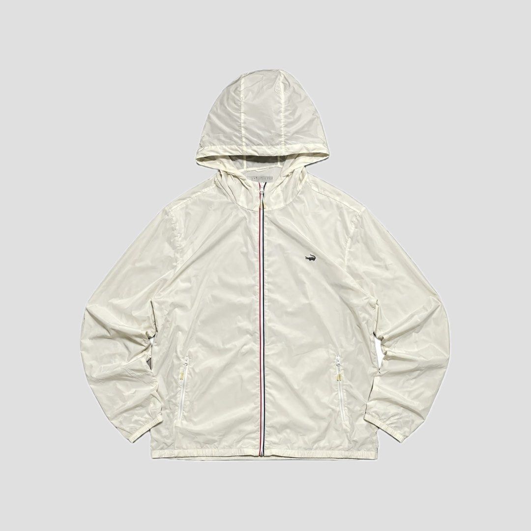 cartelo light weight windbreaker (Category: Coats, Jackets and Outerwear) located in Bacoor. Submitted by striped_boyz (Listing ID 1466422681, Image 1). Description: cartelo light weight windbreaker size XXXL on tag 23W 29L 10/10 condition no issue 599 free shipping.