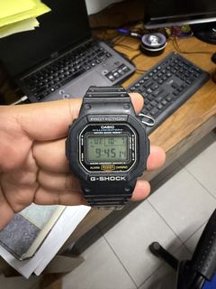Casio G-Shock Space Invaders Limited Edition DW-6900, Men's Fashion ...