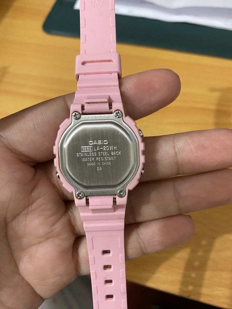 Casio Waterproof Watch (Category: Luxury Watches) located in Baguio. Submitted by mercey15 (Listing ID 1466552085, Image 2). Description: Casio Watch Pink color ₱800.