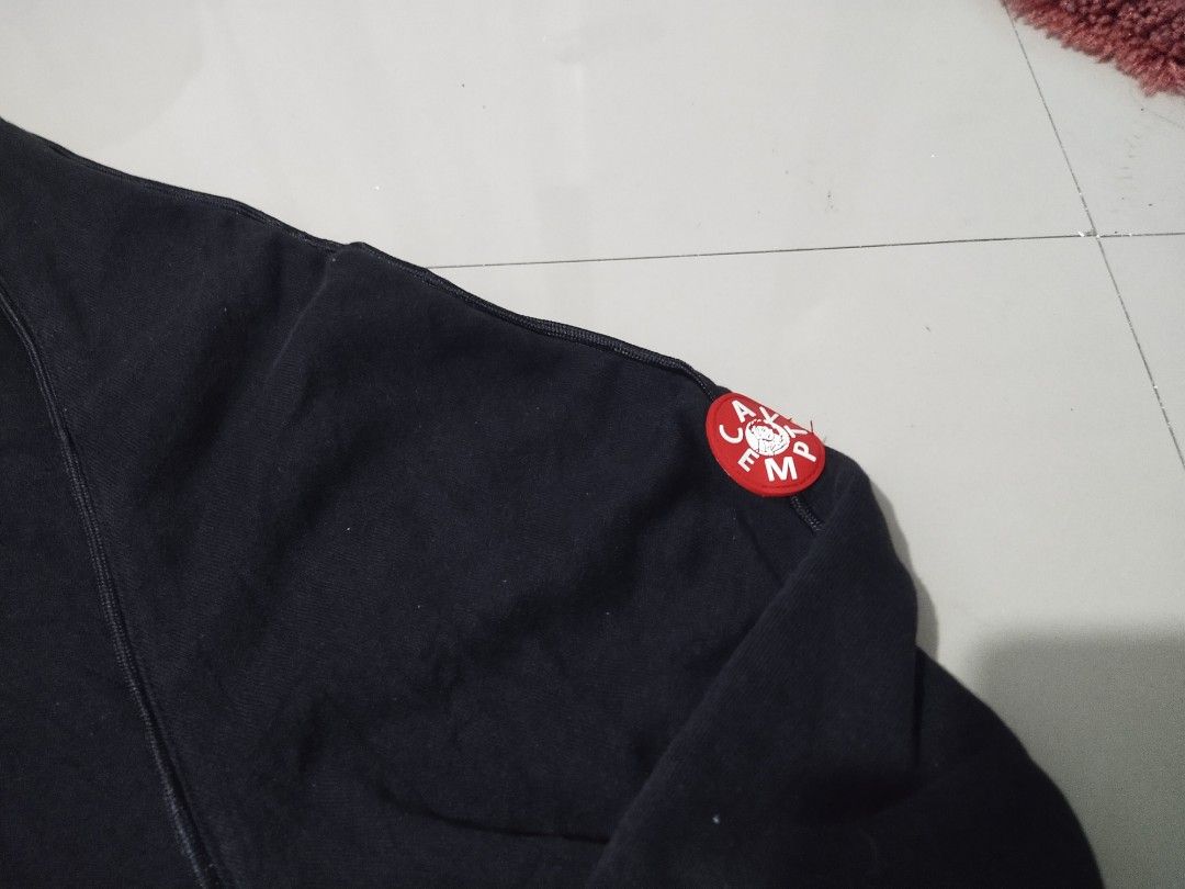 CAV EMPT SWEATER (Category: Coats, Jackets and Outerwear) located in Tagaytay City. Submitted by dcthrifts (Listing ID 1466456361, Image 3). Description: DIMES W23 L27.
