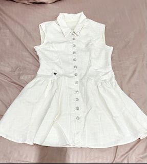 (Category: ) located in . Submitted by everythingsale101 (Listing ID 1466441040, Image 1). Description: .