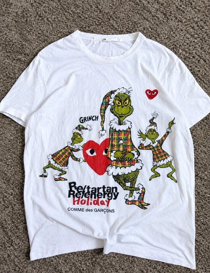 Cdg play (Category: Formal Shirts) located in Imus. Submitted by ukay_everyday05 (Listing ID 1466408215, Image 1). Description: .