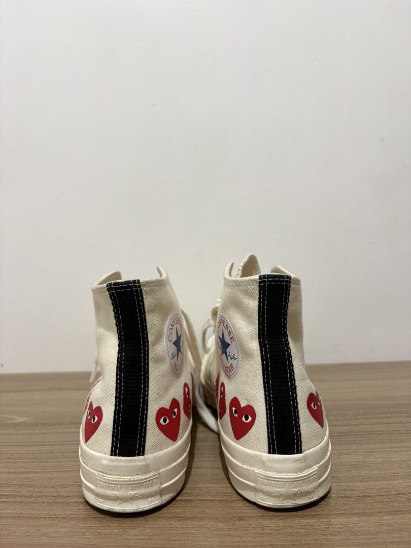 CDG PLAY x Converse Chuck 70 High Top (Category: Casual Shoes) located in Quezon City. Submitted by stayyysmiley (Listing ID 1466386350, Image 3). Description: WTS CDG Play x Converse High Issue: slight dirt 3.5k php only qc/ust area loc.
