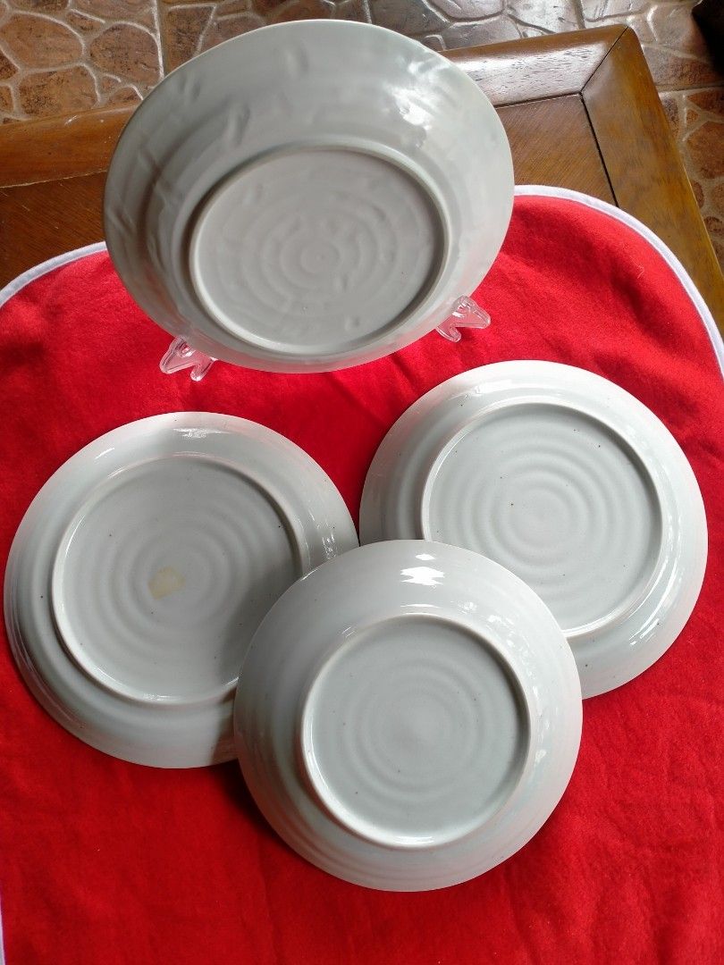 Stoneware Plate and Bowl (Category: Dinnerware & Cutlery) located in Manila. Submitted by margeventa (Listing ID 1466482461, Image 3). Description: - Smooth Stoneware Dinnerware Collection - Features earthy neutral tones, speckled finishes, and textured swirl patterns - Available items: 9.2" plates, 8.5" deep plates, 8.5" regular plates, 8" plates, and footed bowls - Buy individually (prices vary) or take all for ₱1,000.